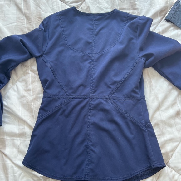 Scrub Jacket bundle - Picture 3 of 5